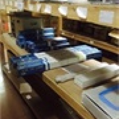 EYE華南總代理EYE巖崎 藍(lán)光濾鏡套管專用120Wcm金鹵燈  H015-L31WB 巖崎