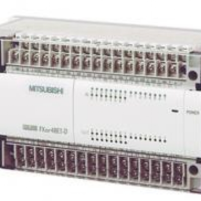 日本三菱 mitsubishi   模塊 FX2N-48ET-D